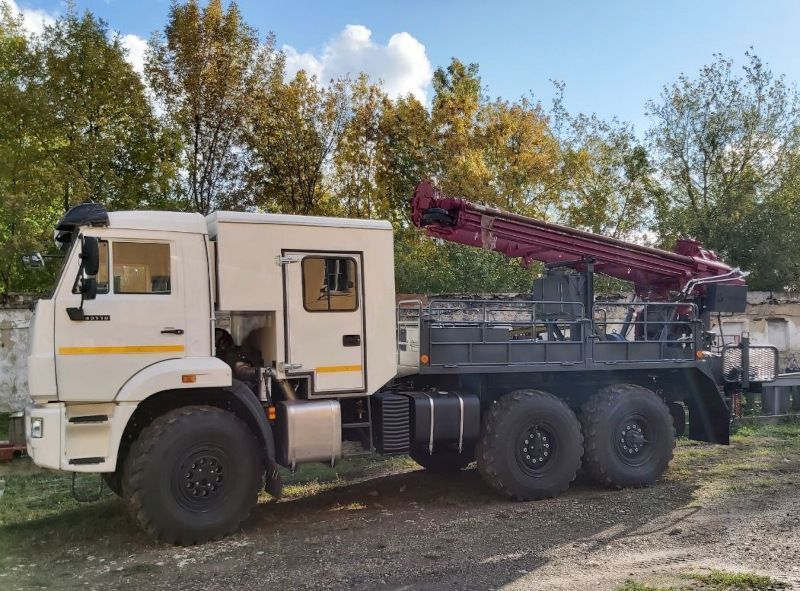 Буровая установка ПБУ-2