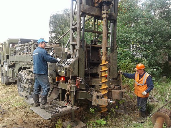 буровые установки для отбора монолитов в глинистых грунтах