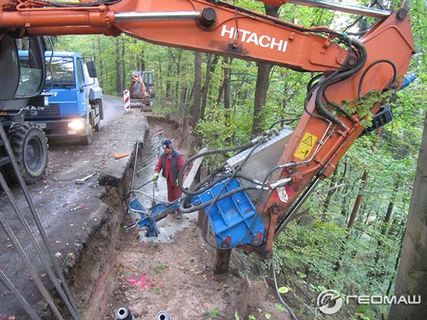 Буровой лафет MBL 33 Lutz Kurth в Казахстане