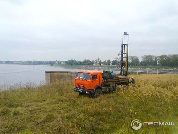 Буровая установка ПБУ-2