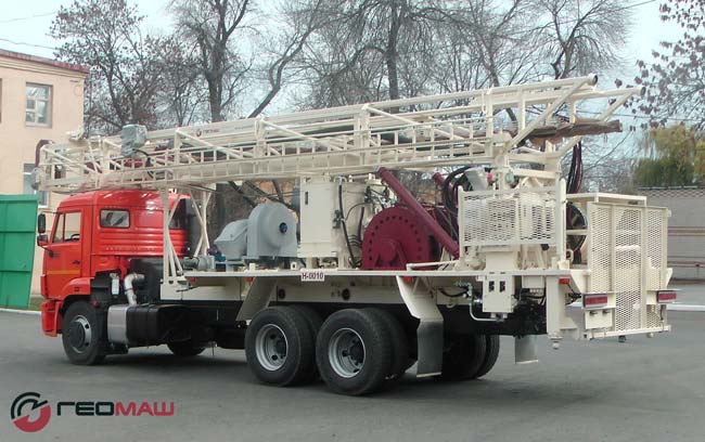 Роторная буровая установка УРБ-25 (гидрогеология)