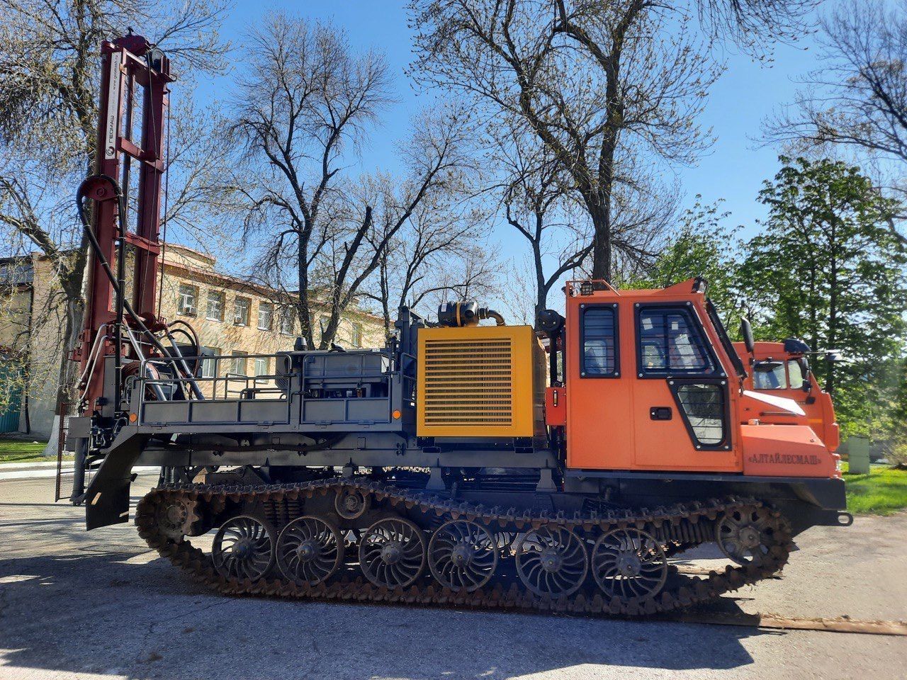 Буровая установка ПБУ-2