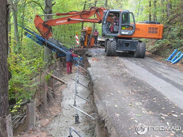 Буровой лафет MBL 33 Lutz Kurth в Казахстане