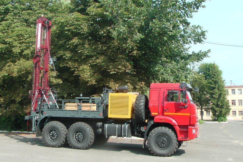 Буровая установка ПБУ-2