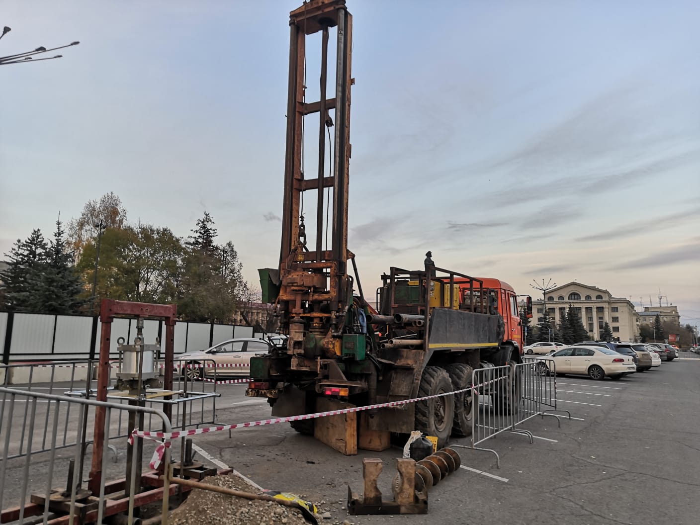Буровая установка ПБУ-2