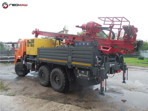 Буровая установка УГБ RC (геологоразведка)